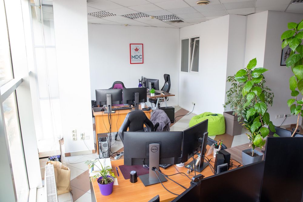Готовий до Торгу, Власник, 850$м2 Незалежності 34А