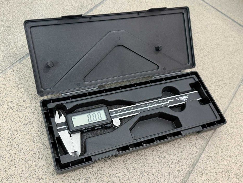 Suwmiarka cyfrowa UNIOR 0-150