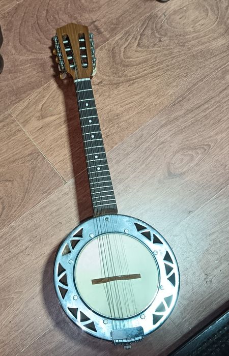 Banjolim ou banjo mandolim