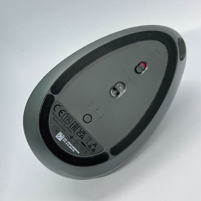 Rato Logitech Vertical