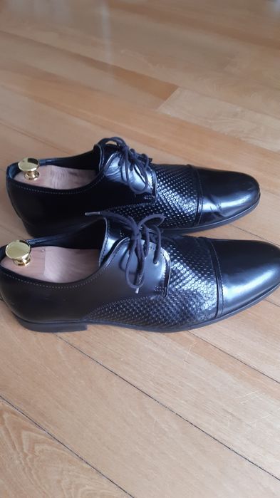 Półbuty męskie skórzane lakierki czarne Lasocki r. 40/41