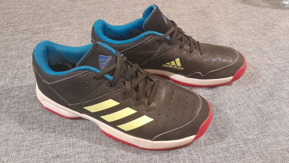 Buty adidas rozm. 39 1/3 jak nowe