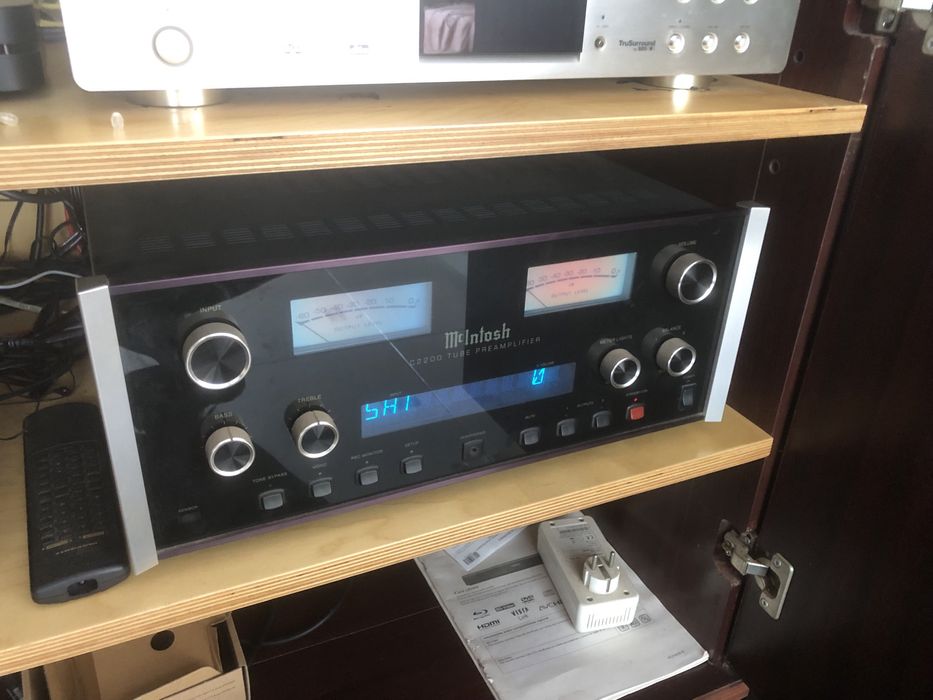 Mcintosh monoblocos mc-1000 + pre c2200