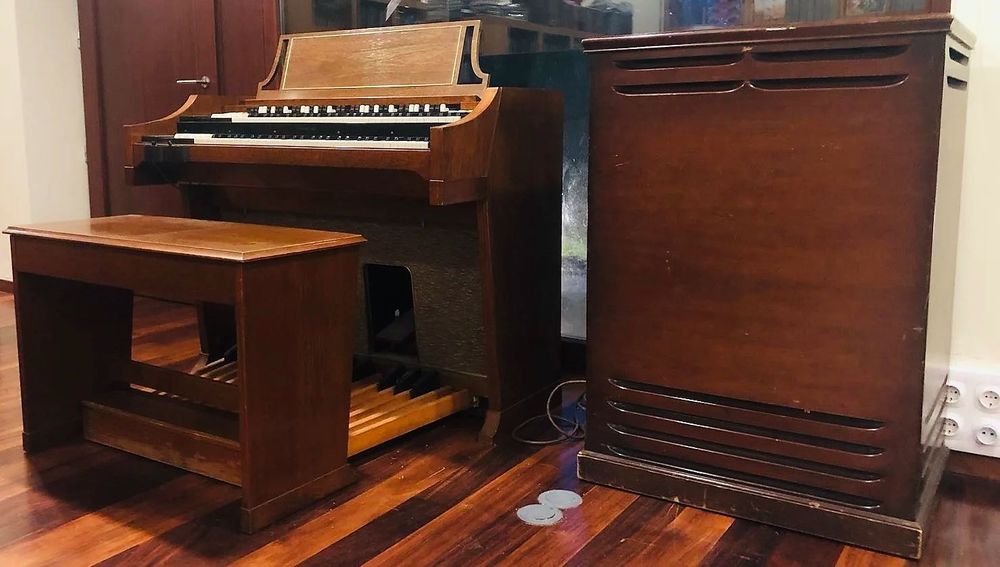 Orgão Hammond A100