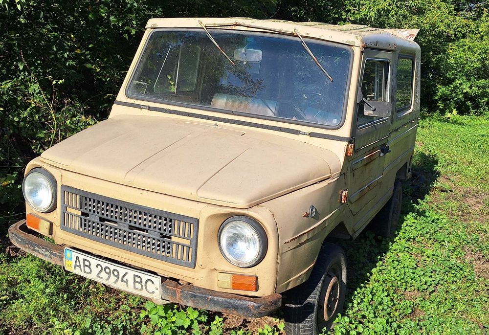 Автомобіль ЛуАЗ 969м