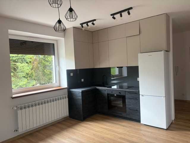 Atrakcyjne , bezczynszowe nowe mieszkanie parter