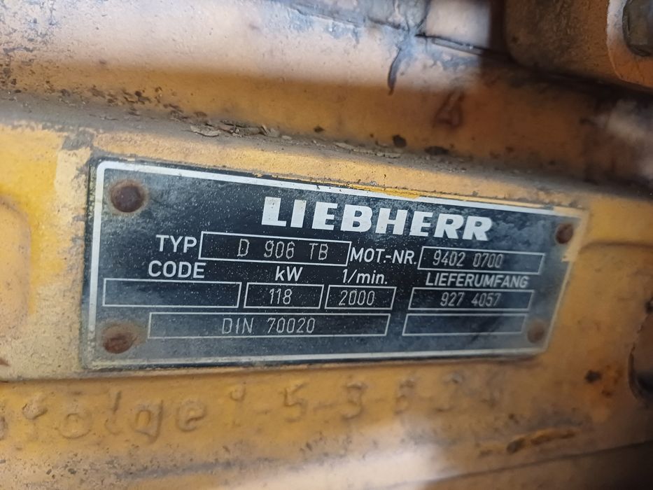 Silnik liebherr  D 906 TB NA CZEŚCI