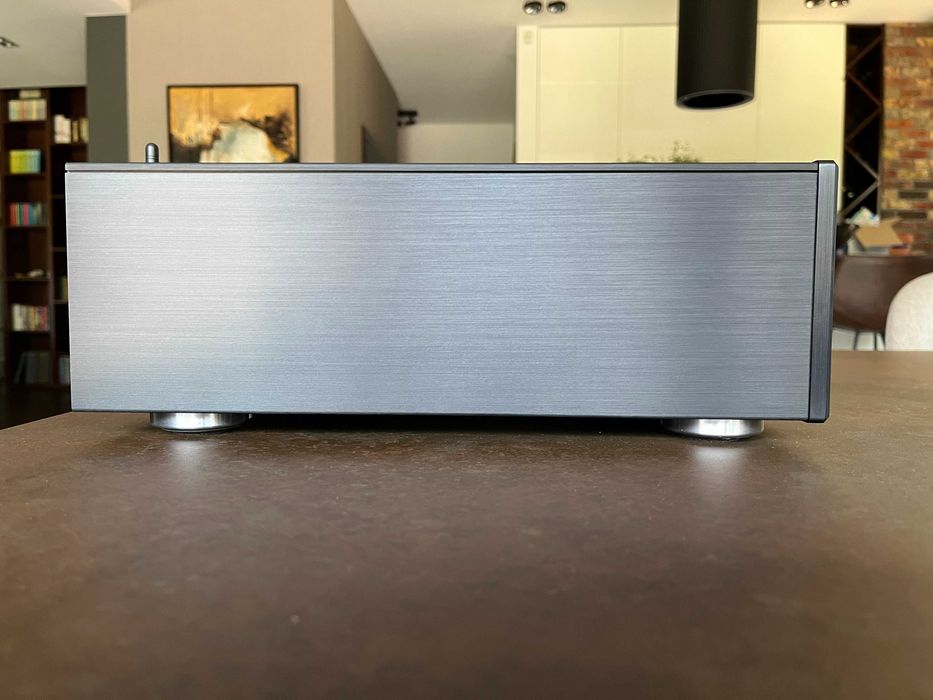 Wzmacniacz hybrydowy AVM Evolution A 5.2  z modułem DAC