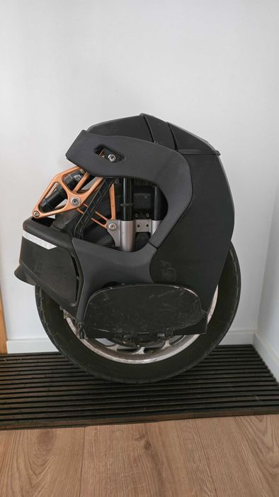 Monocykl elektrycczny Kingsong S18