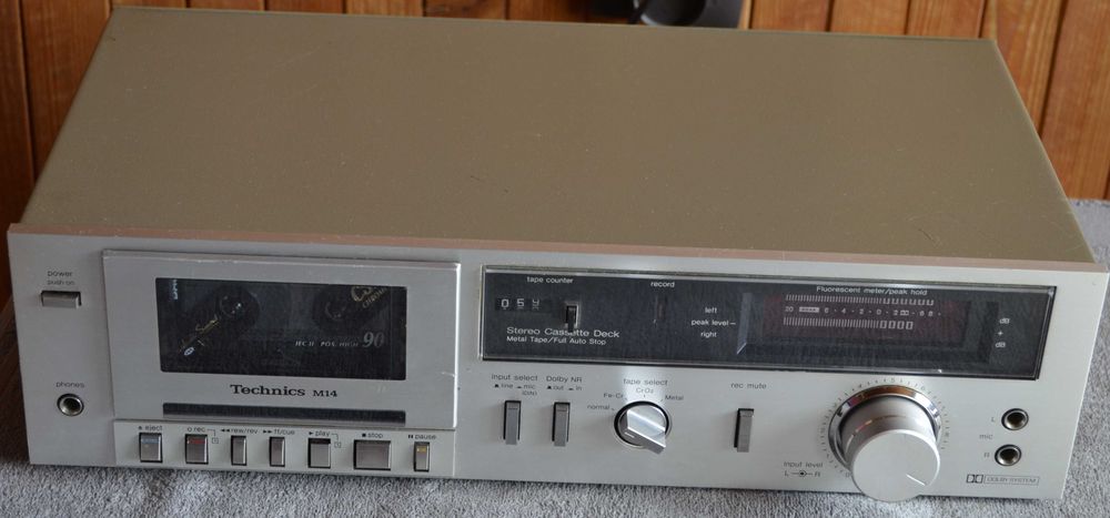 Technics RS-M 14 Magnetofon kasetowy srebrny Japoński