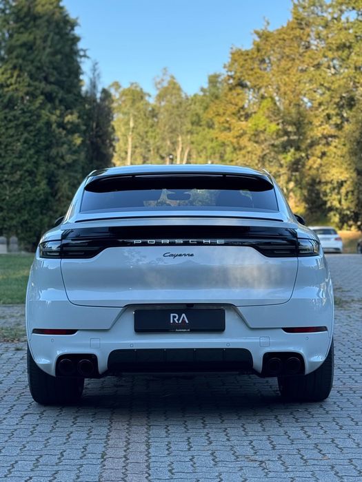 Porsche Cayenne E-Hybrid GT Carbon Package