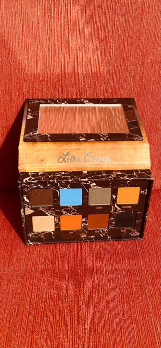 Paleta cieni do powiek Lime Crime Venus II