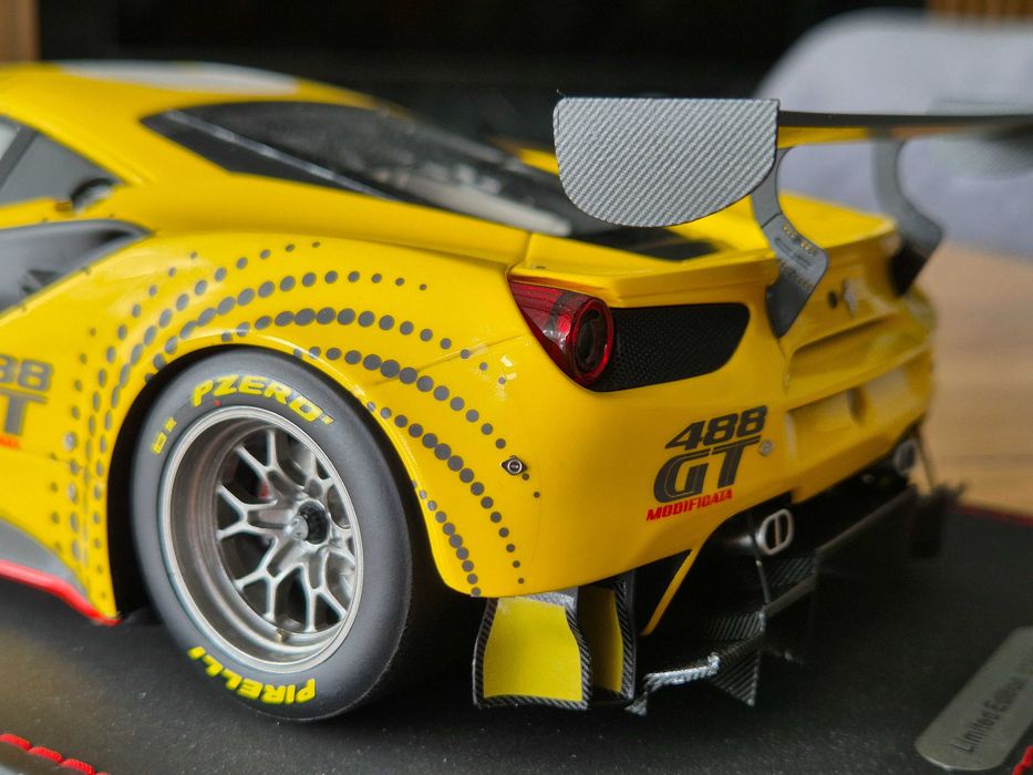 Model 1:18, Ferrari 488 Modificata, BBR #019/248 - Stan Idealny