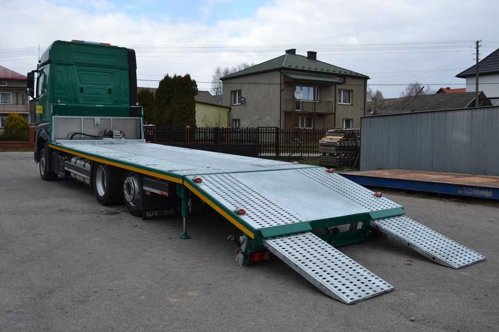 Usługi transportowe – Laweta niskopodwoziowa 13t, 9m długości