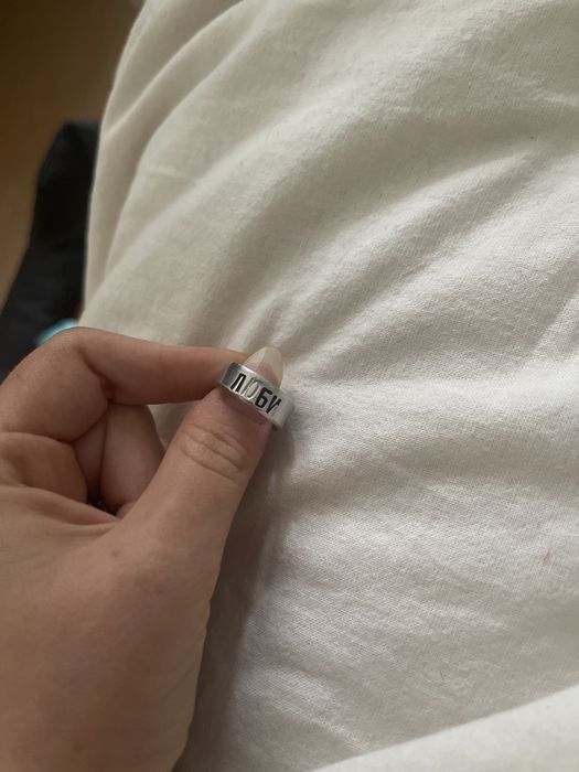 Каблучка «Люби» срібне покриття