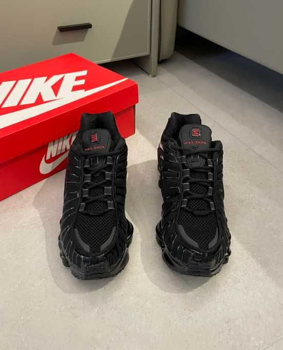 Nike TL Black, rozmiar 37,5 (23,5 cm)