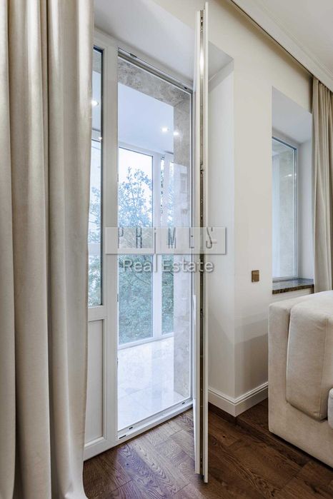 Продажа 3к 88м2 старий Центр Гончара 8 Золоті Ворота Шевченківський