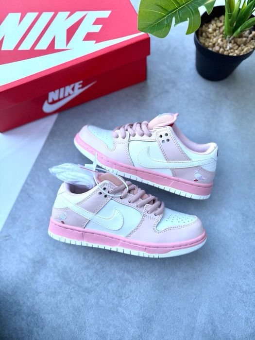 Кросівки Nike Dunk SB Low Pink Bird