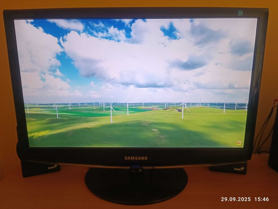 Monitor Samsung 22.5" Full HD 1080p