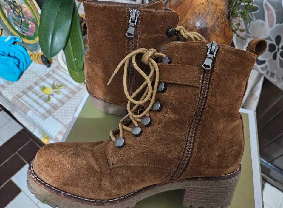 Botas Camel atacadores