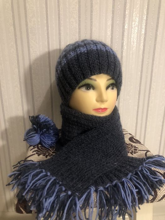 Набір шапка і шарф