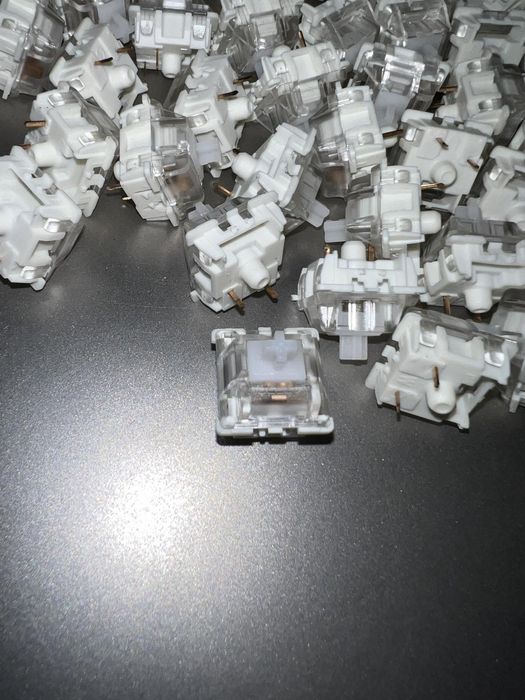 Світчі Gateron Clear