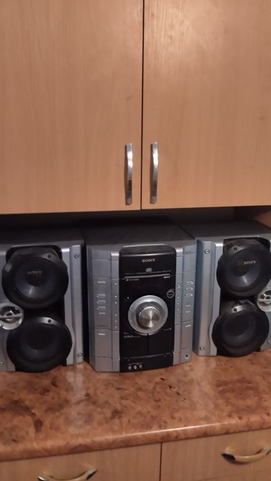Музичний центр Sony