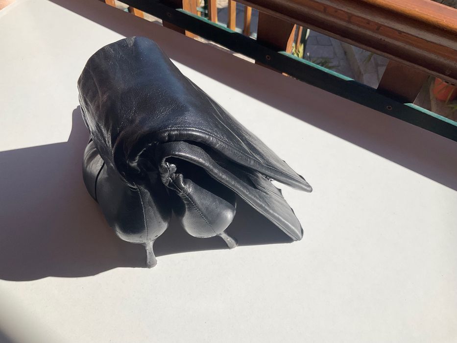 Vintage Leather High-heel Boots - Black High-heel Boots