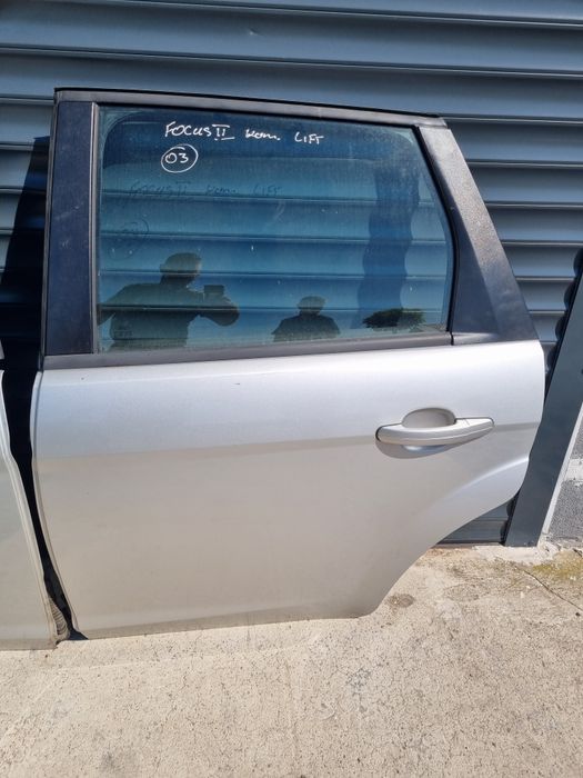 Drzwi ford focus mk2 lift kl 03