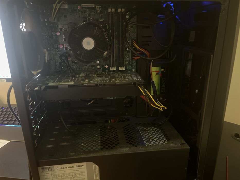 Komputer stacjonarny