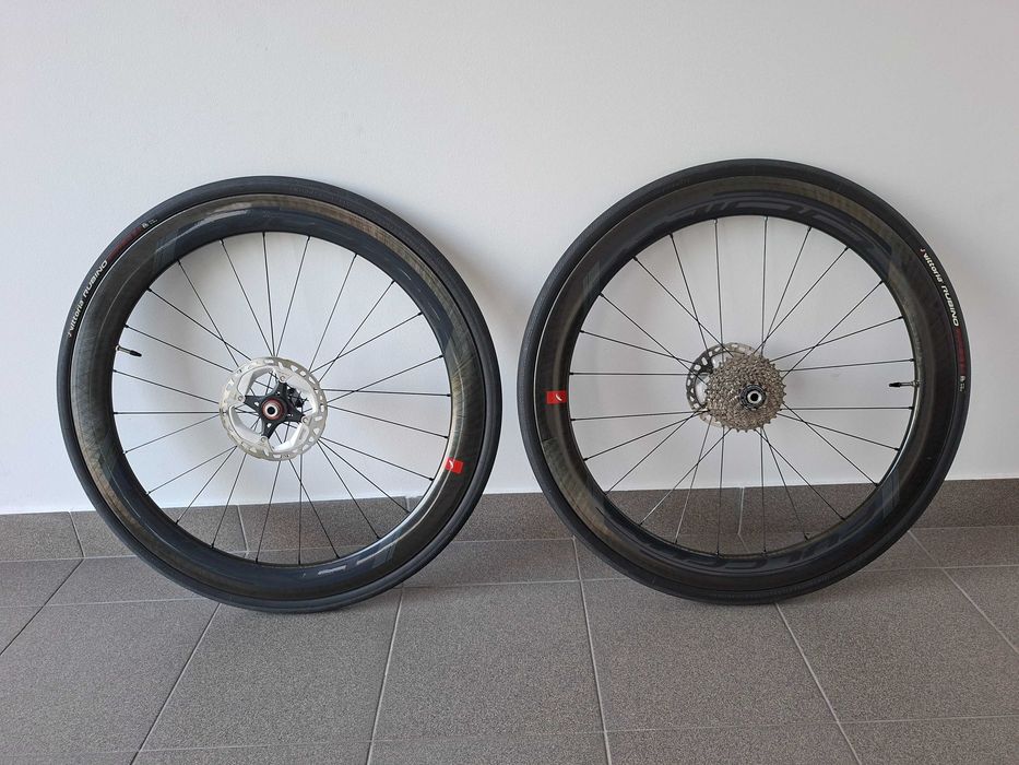 Koła szosowe Fulcrum Wind 55 DB karbonowe