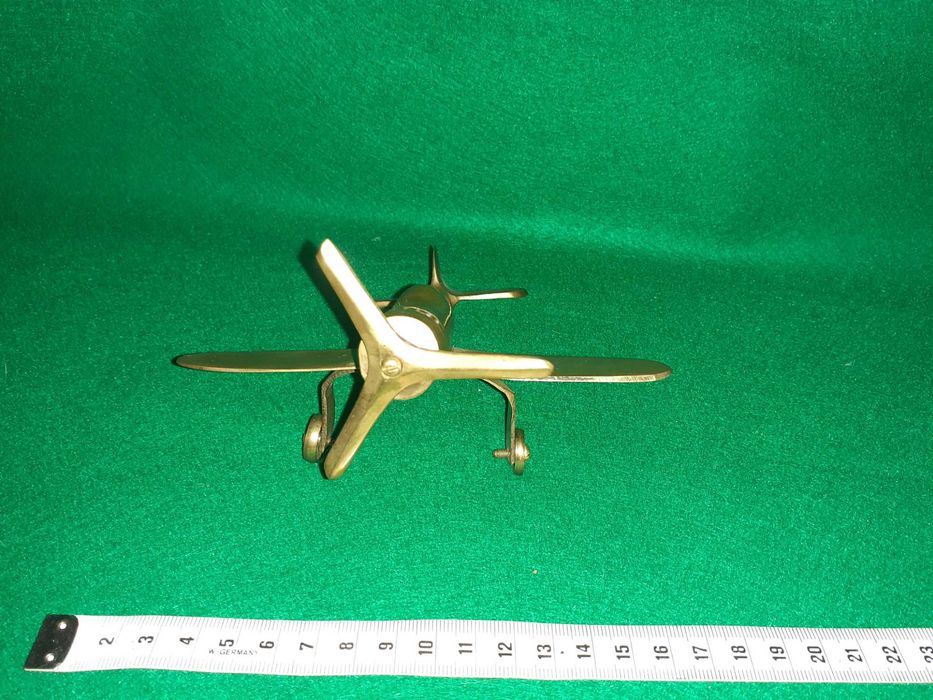 Avião  em Bronze