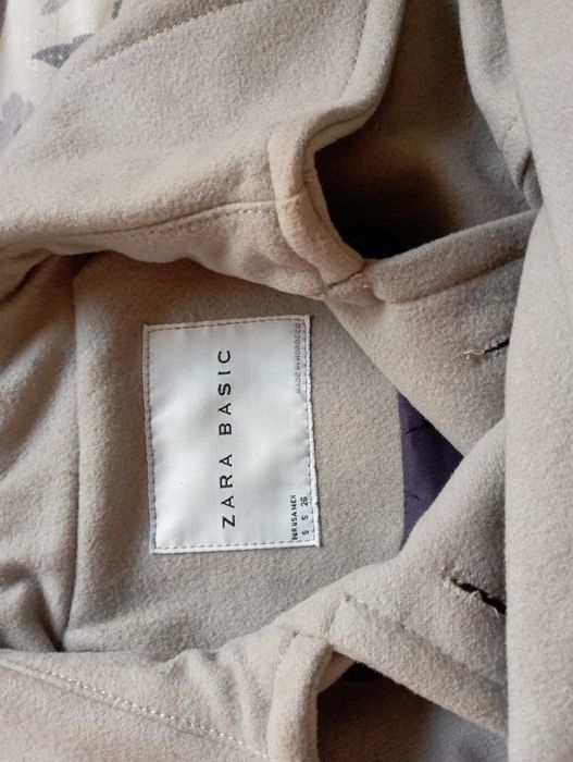 Casaco curto de lã da Zara