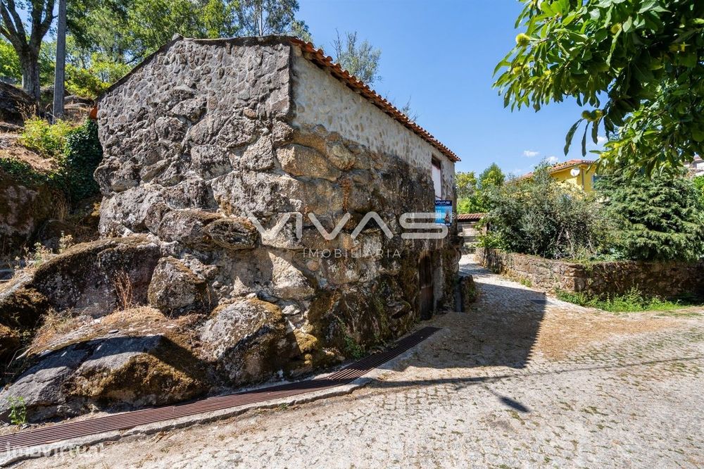 Moradia para Restaurar T0 Venda em Cabril,Montalegre