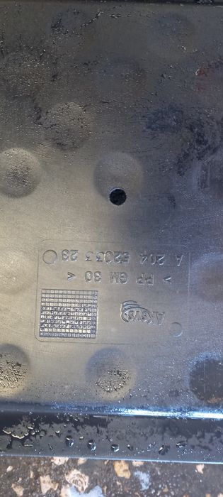 Resguardo para mercedez c 220 w204