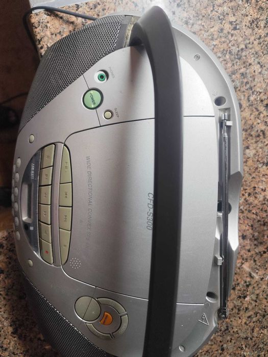 Магнитола SONY cfd-s300
