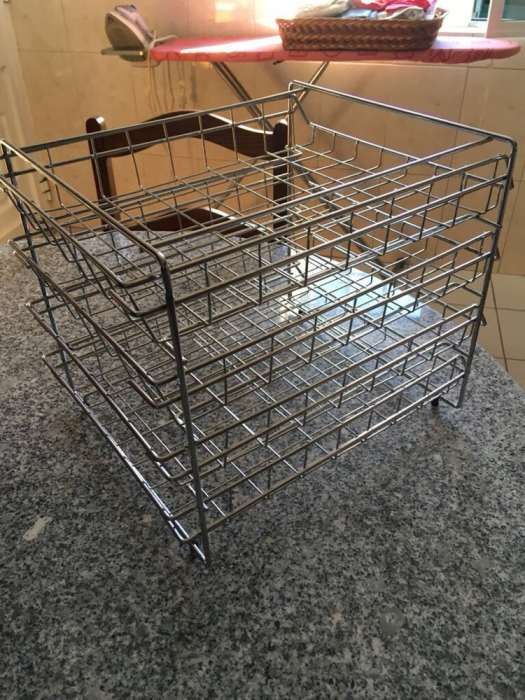 Arrumador de secretaria