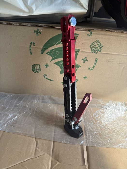 Підніжка на мотоцикл регулювальна