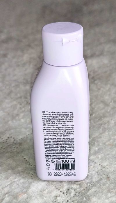 Szampon do włosów Neboa Glossy Hair 100 ml