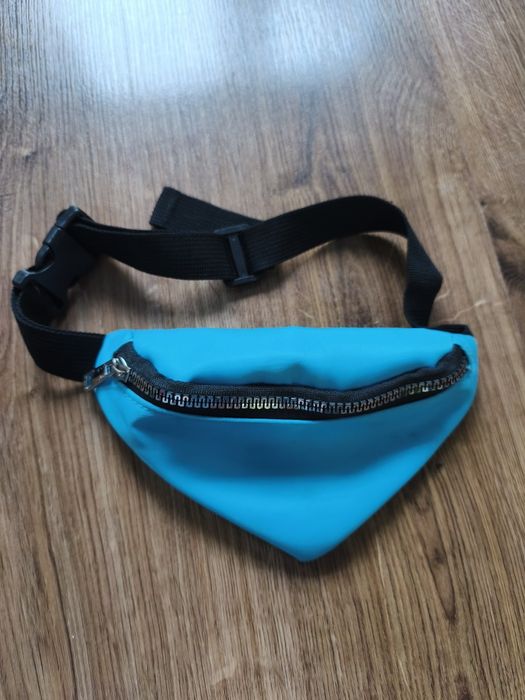 Saszetka nerka dziecięca