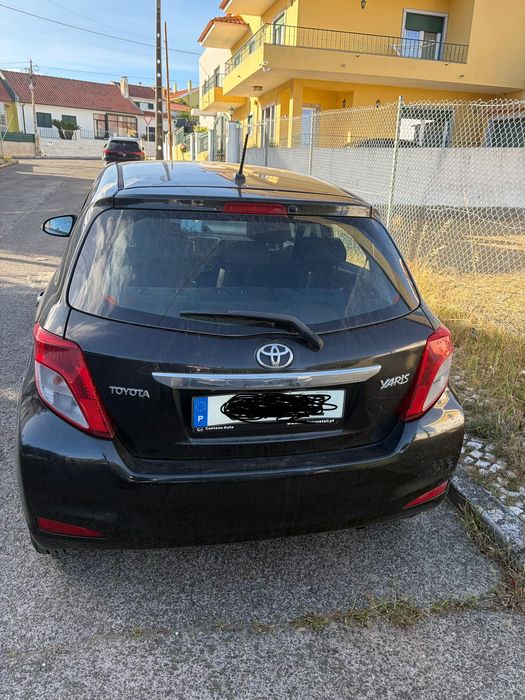 TOYOTA Yaris Nacional