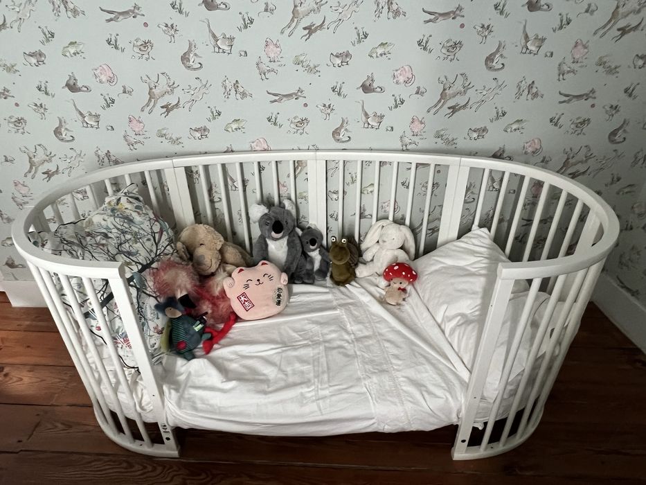 Stokke Sleepi – Conjunto Completo Evolutivo (Mini + Cama) | Excelente Estado