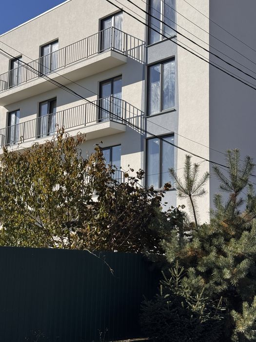 Продам 2- кімнатну квартиру сихів 4 хв Давидів оформлено майнові права