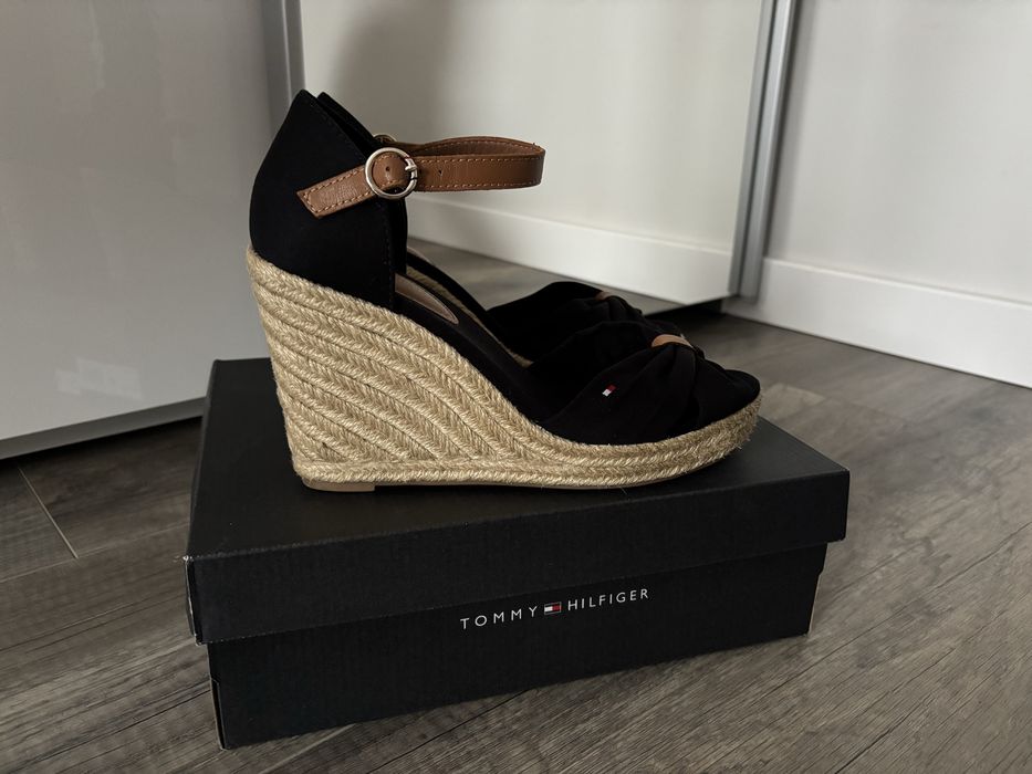 Tommy Hilfiger Iconic Elena Espadryle Sandały 40