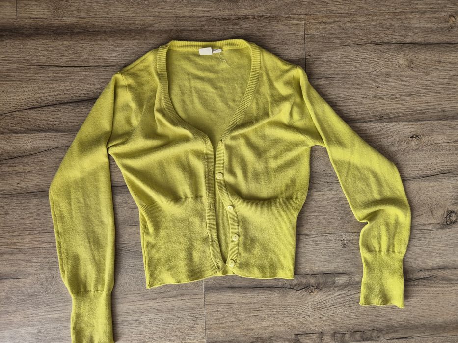 Sweter kardigan limonowy coolclub 134 cm 
Normalne ślady użytkowania I