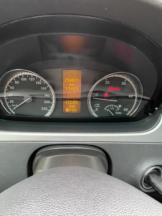 Продам Мерседес Вито