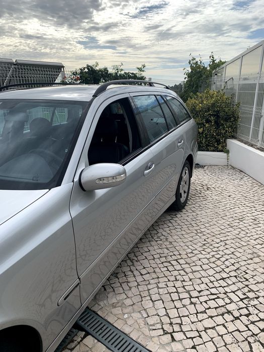 Mercedes E320 avangard