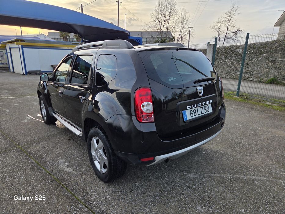 Dacia  Duster  .