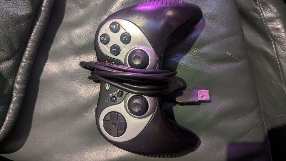 Геймпад/ Джойстик для ПК