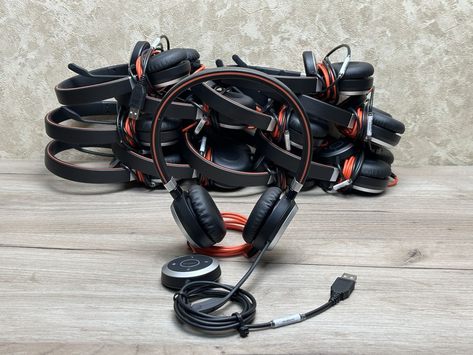 Професійна USB Стерео гарнітура Jabra evolve 40